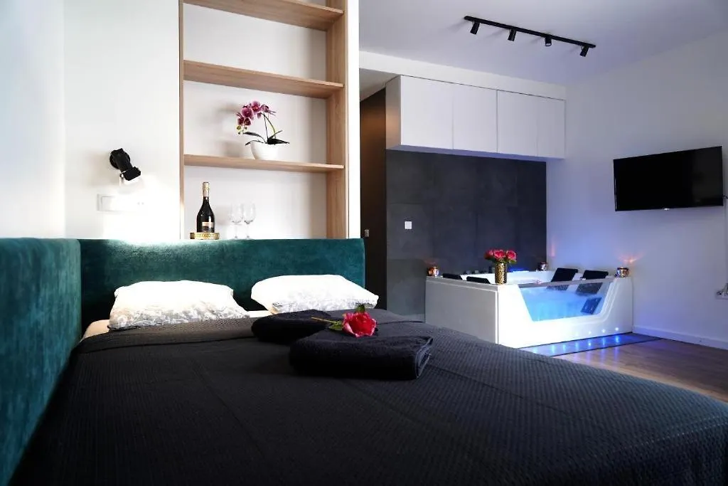 Relax Jacuzzi Apartment Krakow