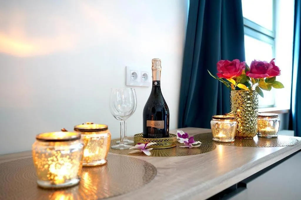 Relax Jacuzzi Apartment location